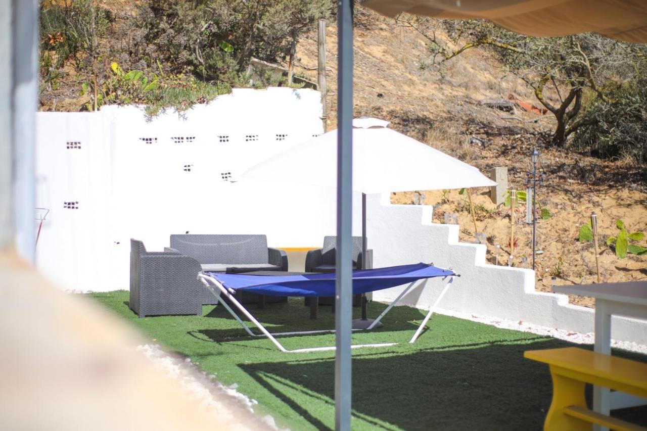 ホテル Fonte Da Telha Cliff House Aroeira  エクステリア 写真